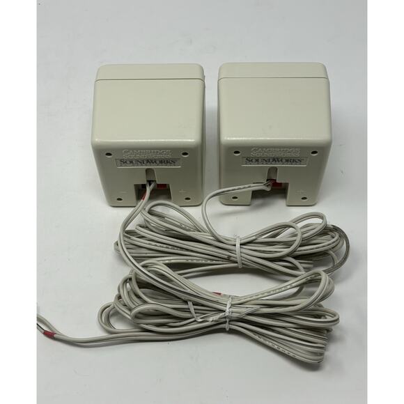 Cambridge Soundworks Speaker Pair By Henry Kloss Tested No Stand - Picture 4 of 5